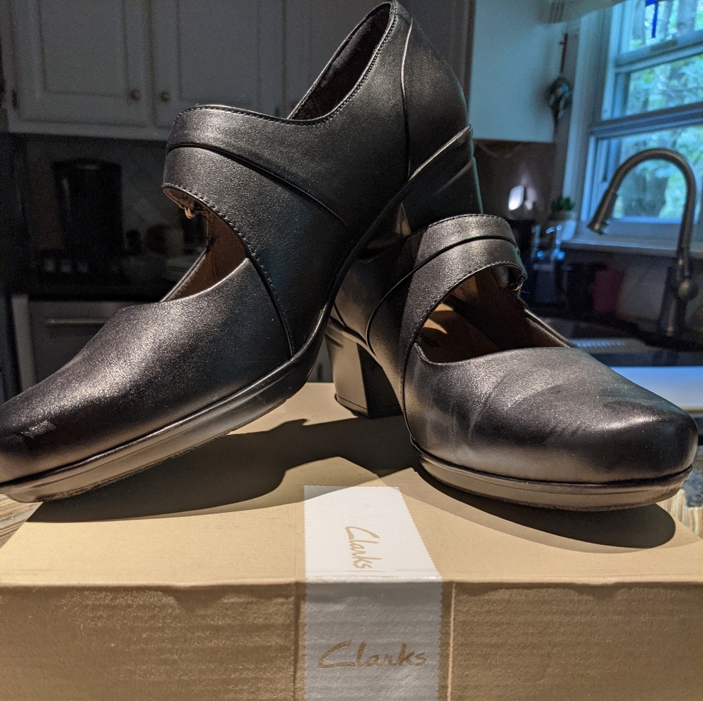 Clarks Mary Janes
